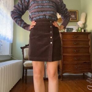 GAP Vintage Brown snap corduroy skirt